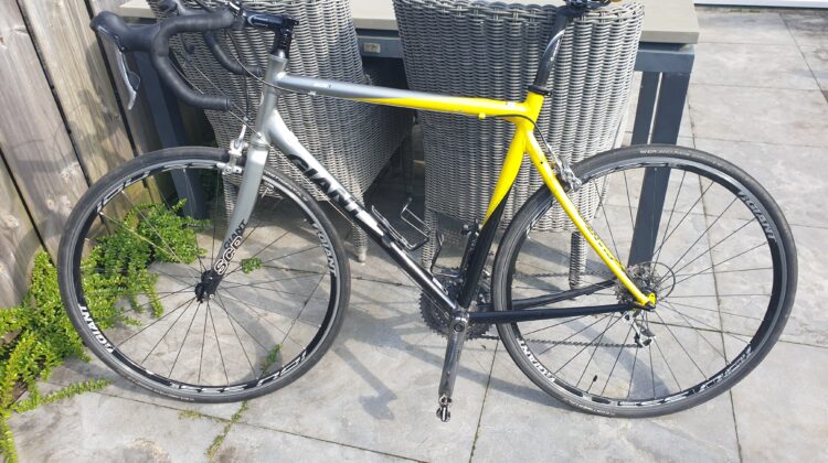 Verkocht Giant SCR1 racefiets te koop