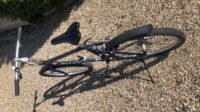 Mountainbike in goede staat met helm