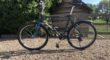 Mountainbike in goede staat met helm