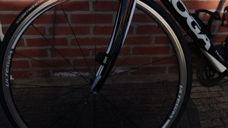 snelle en lichte koga race hybride volledige afgemonteerd met shimano ultegra