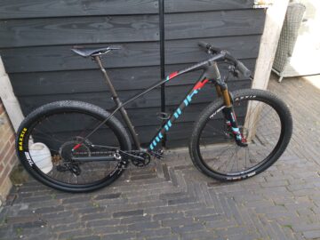 Mondraker Podium carbon RR VeloScout