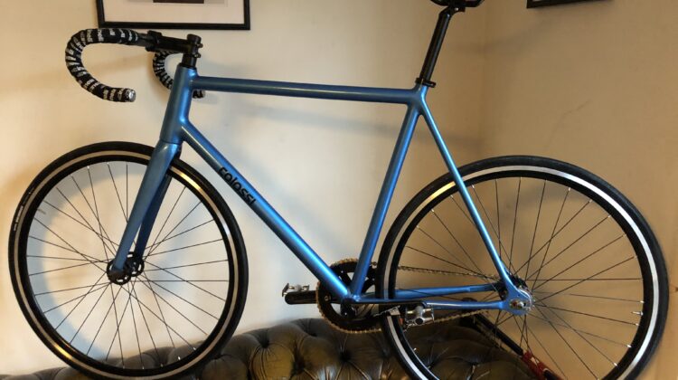 Colossi fixed gear