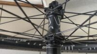 Wielset dt Swiss 27,5 plus m1900 spline met banden Nobby Nic
