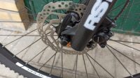Mountainbike nieuw + lichtjes + extra achter spatbord + slot + drinkbus
