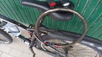 Mountainbike nieuw + lichtjes + extra achter spatbord + slot + drinkbus