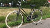Volendamse Nova damesfiets 52