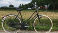 Volendamse Nova damesfiets 52