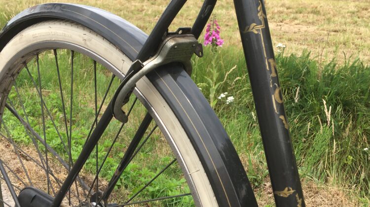 Volendamse Nova damesfiets 52