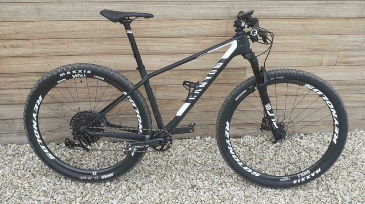 CANYON EXCEED CF SL 8.0 2020 MEDIUM