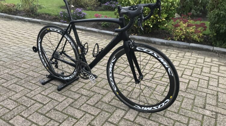 Specialized Tarmac Pro , 56 CM, 11 speed ,cosmic, carbon