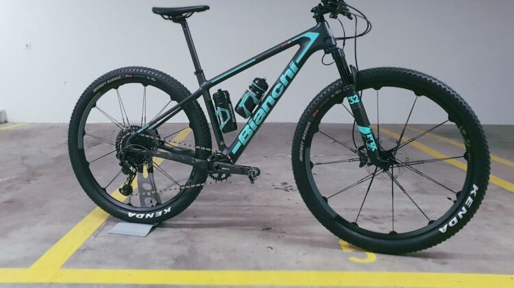 BIANCHI METHANOL CV RS 9.1 – XX1 EAGLE AXS 1X12SP