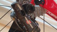 PINARELLO DOGMA F10 UITSTEKENDE STAAT EXCLUSIEVE AFMONTAGE
