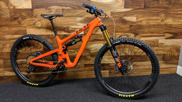 2019 YETI CYCLES SB150 CARBON 29