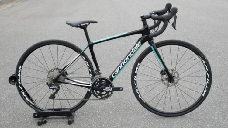 CANNONDALE SYNAPSE CARBON ULTEGRA DISC ROAD BIKE 2021