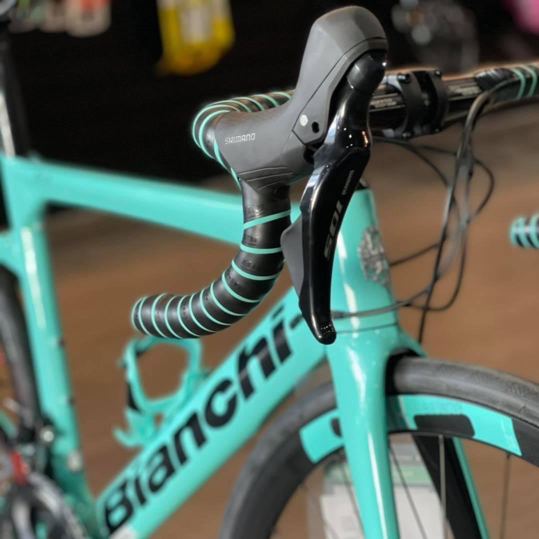 bianchi aria 105 disc road bike 2019