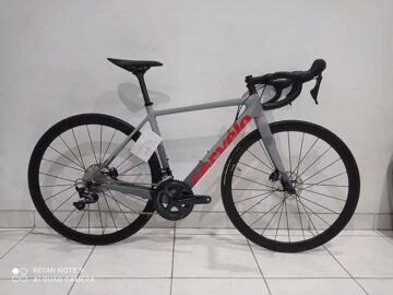 CERVELO R-SERIES ULTEGRA DISC ROAD BIKE 2021