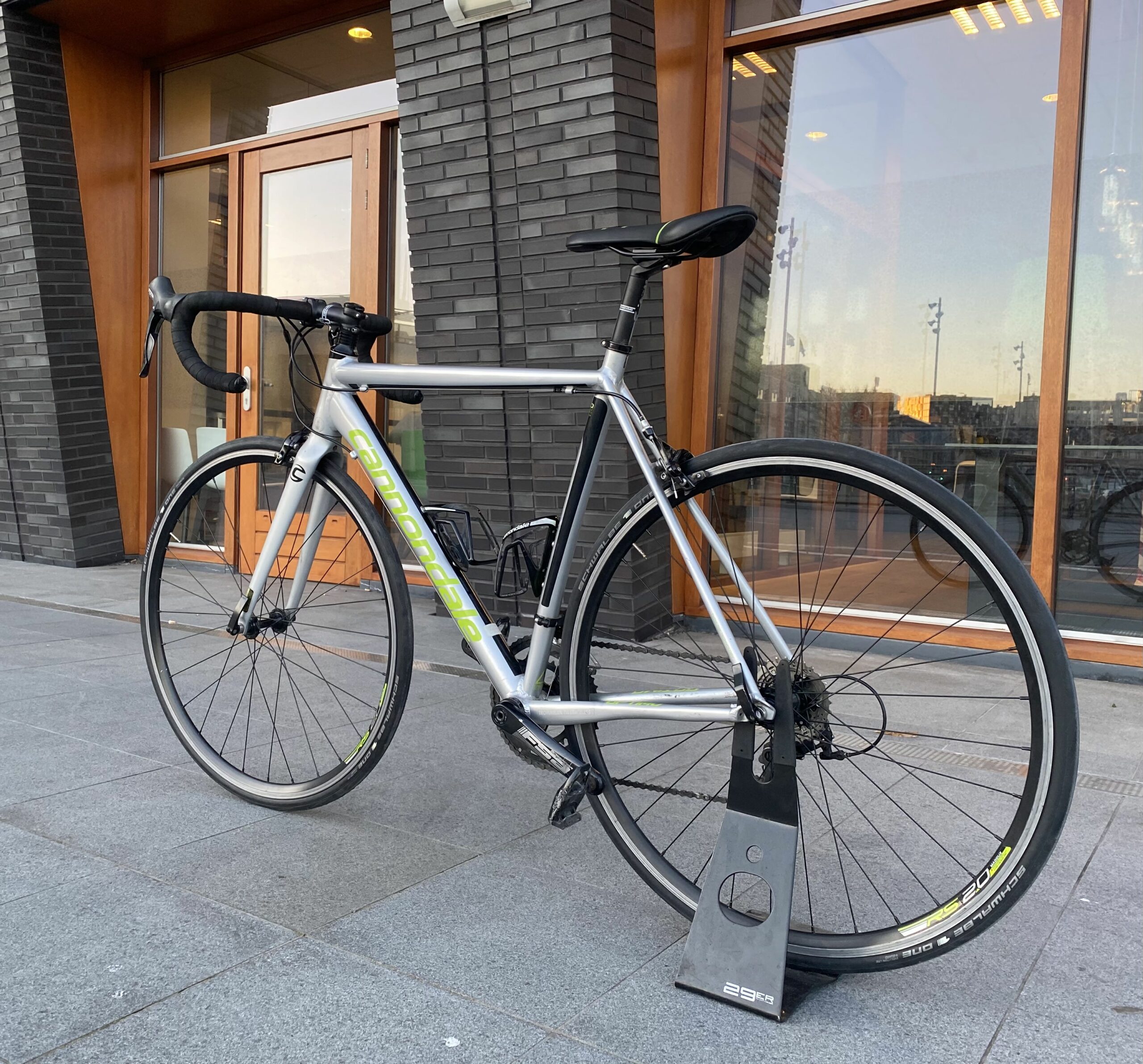 Goodwill Asser puzzel Cannondale CAAD Optimo 105 racefiets | Maat 54 - VeloScout