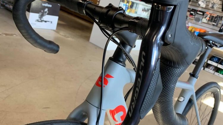 2021 CERVELO R-SERIES ULTEGRA DI2 DISC ROAD BIKE