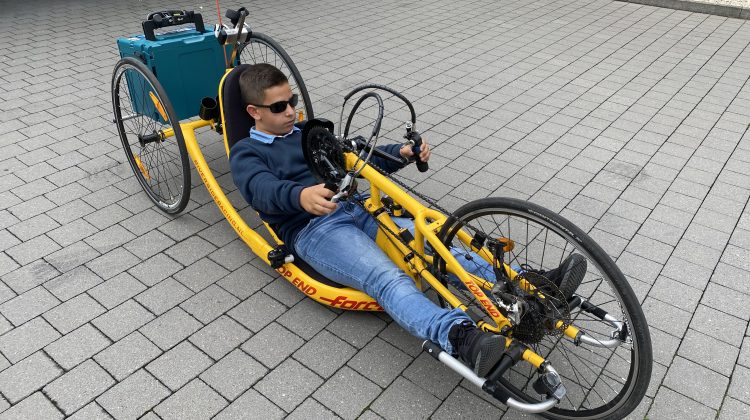 Hand bike