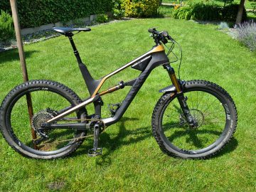 Canyon Spectral CF9 – 27,5+ wielen – maat XL (vanaf 1m80)