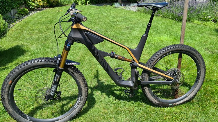 Canyon Spectral CF9 – 27,5+ wielen – maat XL (vanaf 1m80)