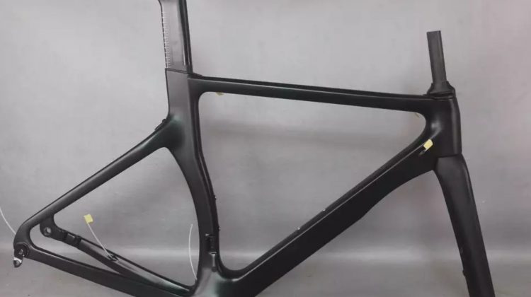 Carbon aeroframe discbrakes, maat 54
