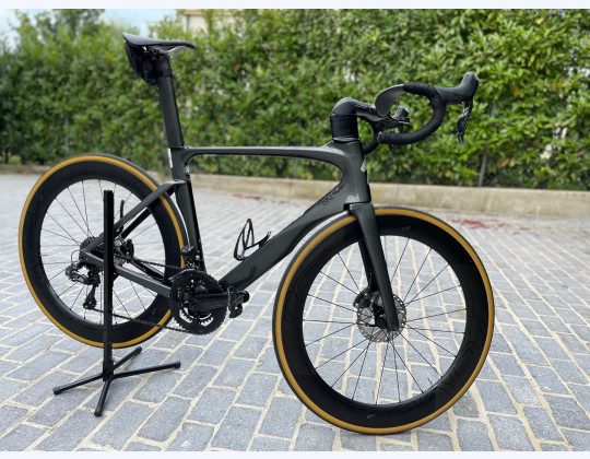 Specialized venge vias cheap expert disc ultegra 2017