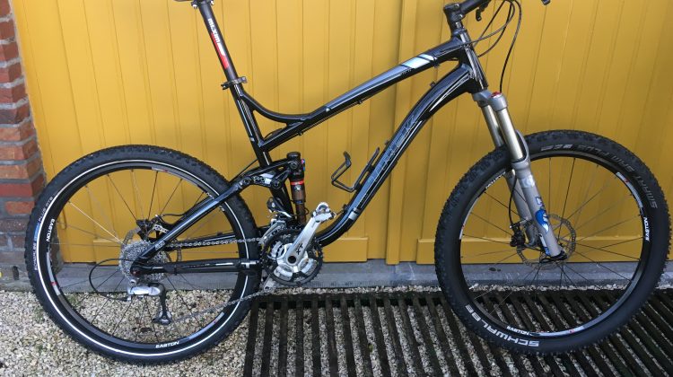 Volgeveerde mountainbike Trek Fuel EX 8