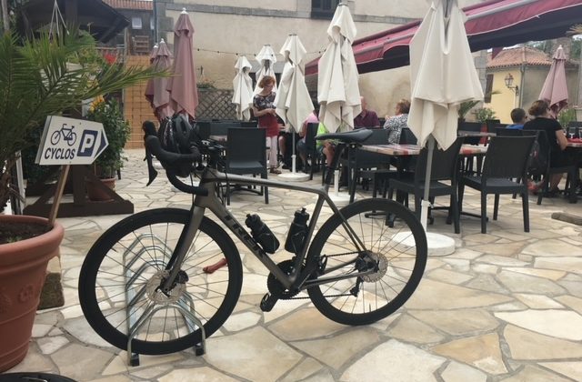 Trek Emonda SL6 met schijfremmen en full carbon Assualt Reynold wielen