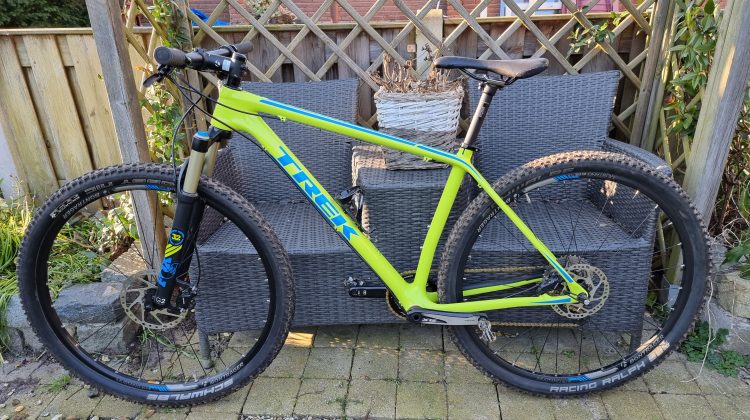 Trek Superfly 9.7 Carbon 29er maat L