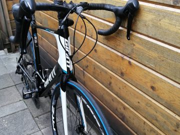 Te koop Giant Defy Advanced2-HRD Carbon maat L