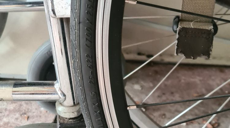 Merida Dames Racefiets inclusief helm, pedalen, zadeltas
