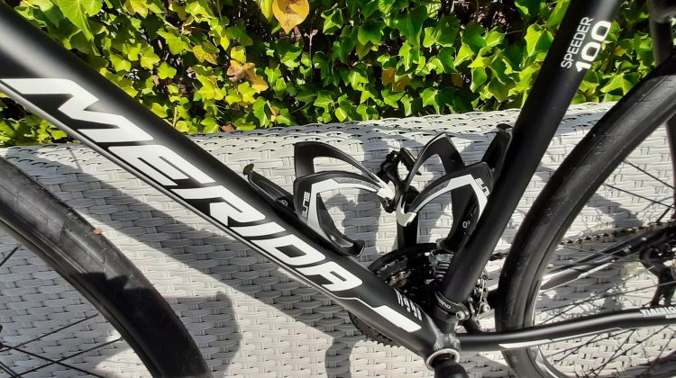 2 mooie Merida Hybride fietsen