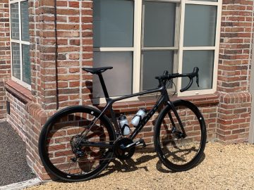 Giant TCR 1+ Advanced model 2022