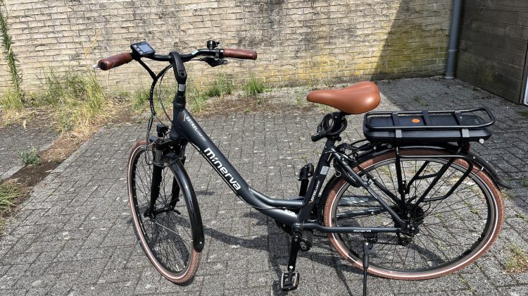 Electrische fiets : minerva…Estrel F-motor Alivio 9-speed De Luxe antraciet