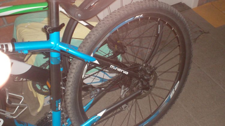 Zo goed als nieuwe mountainbike Minerva 29 inch Antigon