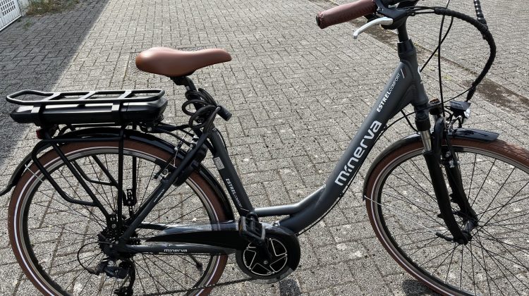 Electrische fiets : minerva…Estrel F-motor Alivio 9-speed De Luxe antraciet