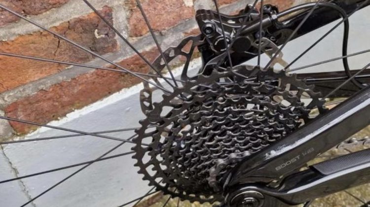 Trek fuel ex 9.7 300 km oud fox sram incl factuur 4500~