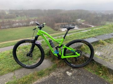 NINER JET 9 RDO CARBON green blue GX SRAM AXS maat Medium