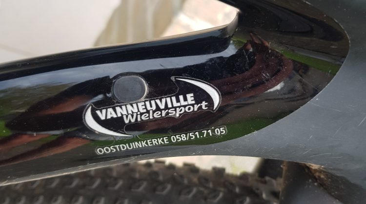 Ednine full carbon VHD-29R
