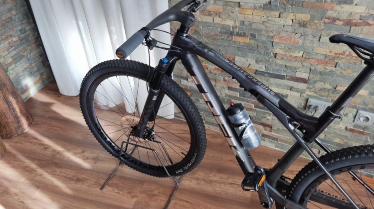 Trek Supercaliber 9.8 Gx size L black color