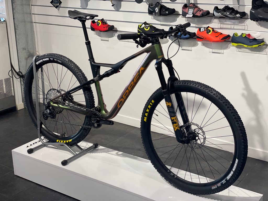 2023 ORBEA OIZ M30 VeloScout