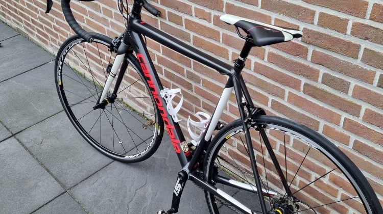 CANNONDALE ADVANCED ALUMINIUM 52