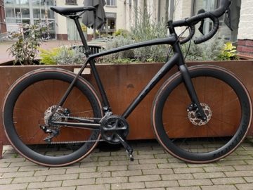 Trek Emonda ALR 5 Disc Mat Zwart Plastidip