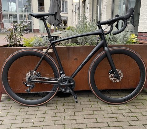 Trek Emonda ALR 5 Disc Mat Zwart Plastidip