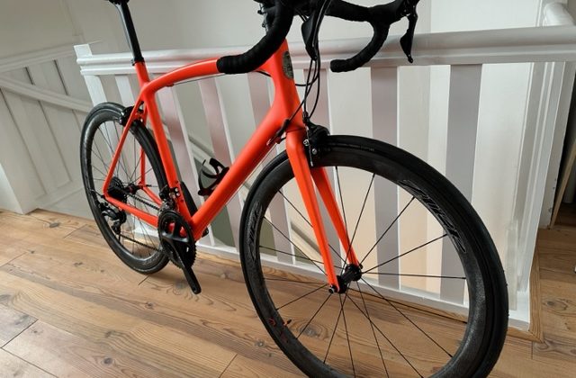 Gazelle godline nero – carbon lichtgewicht – 58 cm shimano 105 R7000 groep zipp 303, nieuw opgebouwd in 2019
