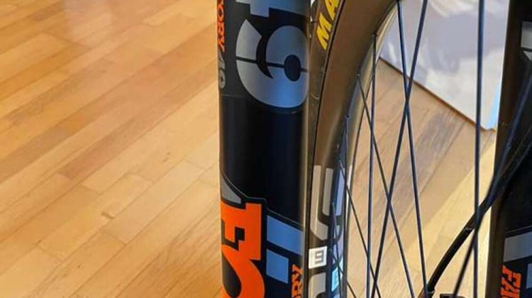 Santa Cruz V10 CC