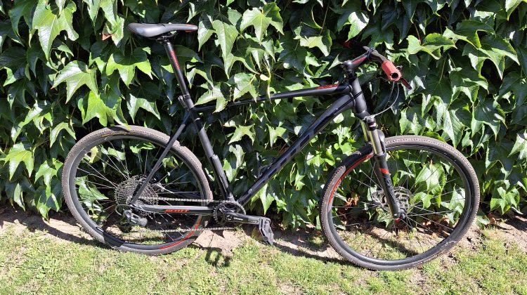 Scott scala tekoop 29 inch.