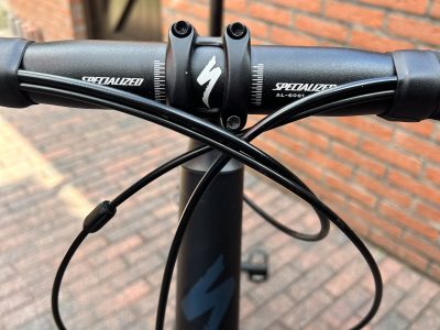 Specialized racefiets 61 cm zwart.