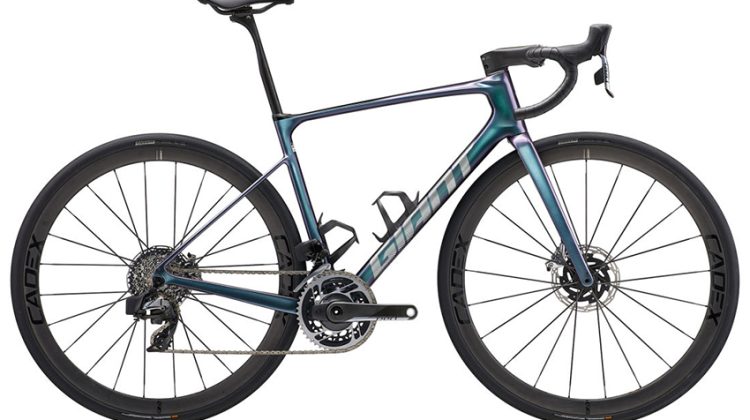 2024 Giant Defy Advanced SL 0 Road Bike (M3BIKESHOP)